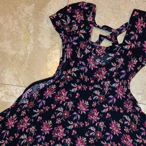 Kimchi Blue Floral Dress - Picture 2 of 3